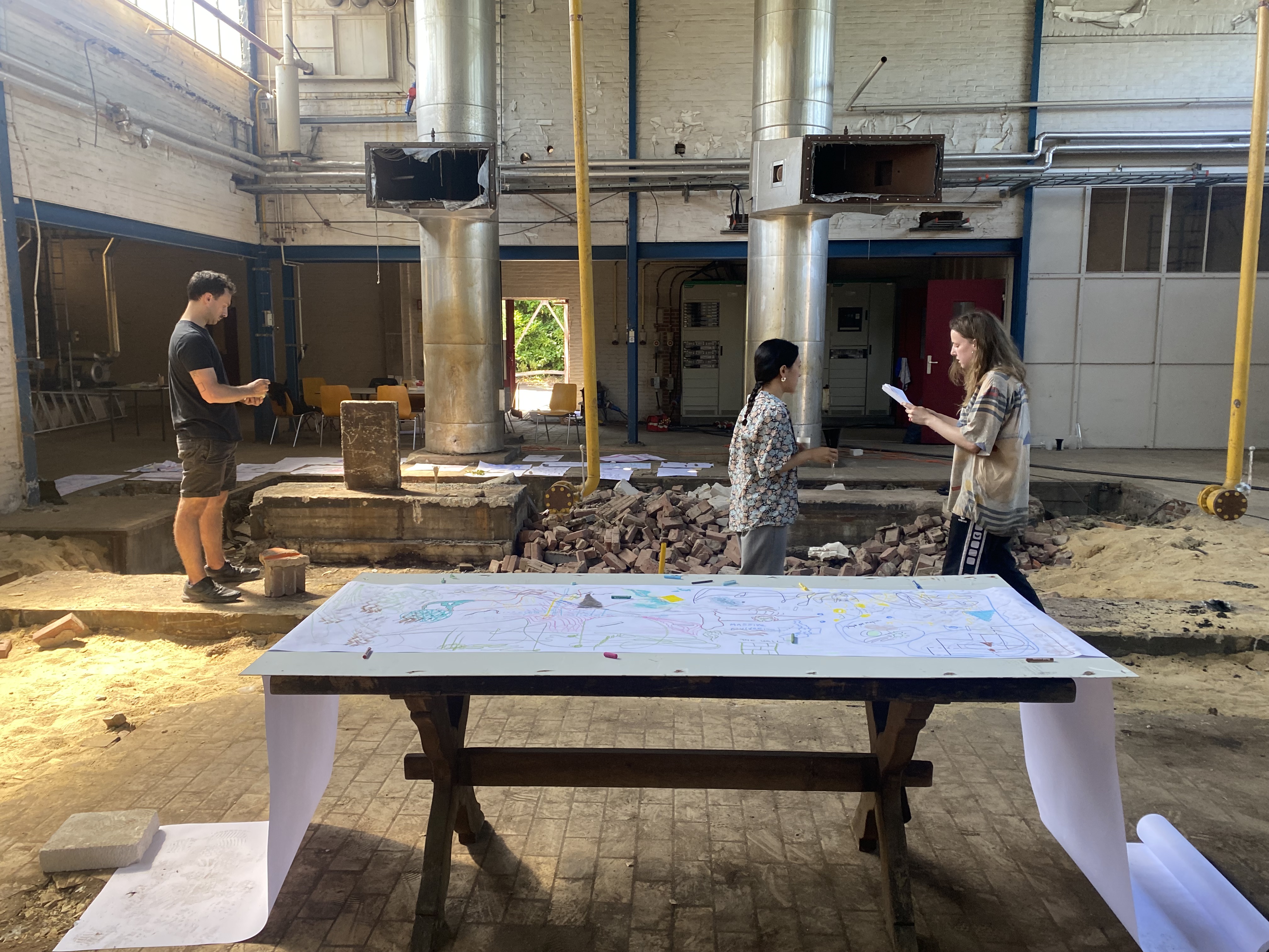 Artists Adam Moore and Lotte Van Gelder facilitating curating and performing with site and Destination Unknown 2023 artists Lola Schot and Yeonwoo Chang © Adam Moore.