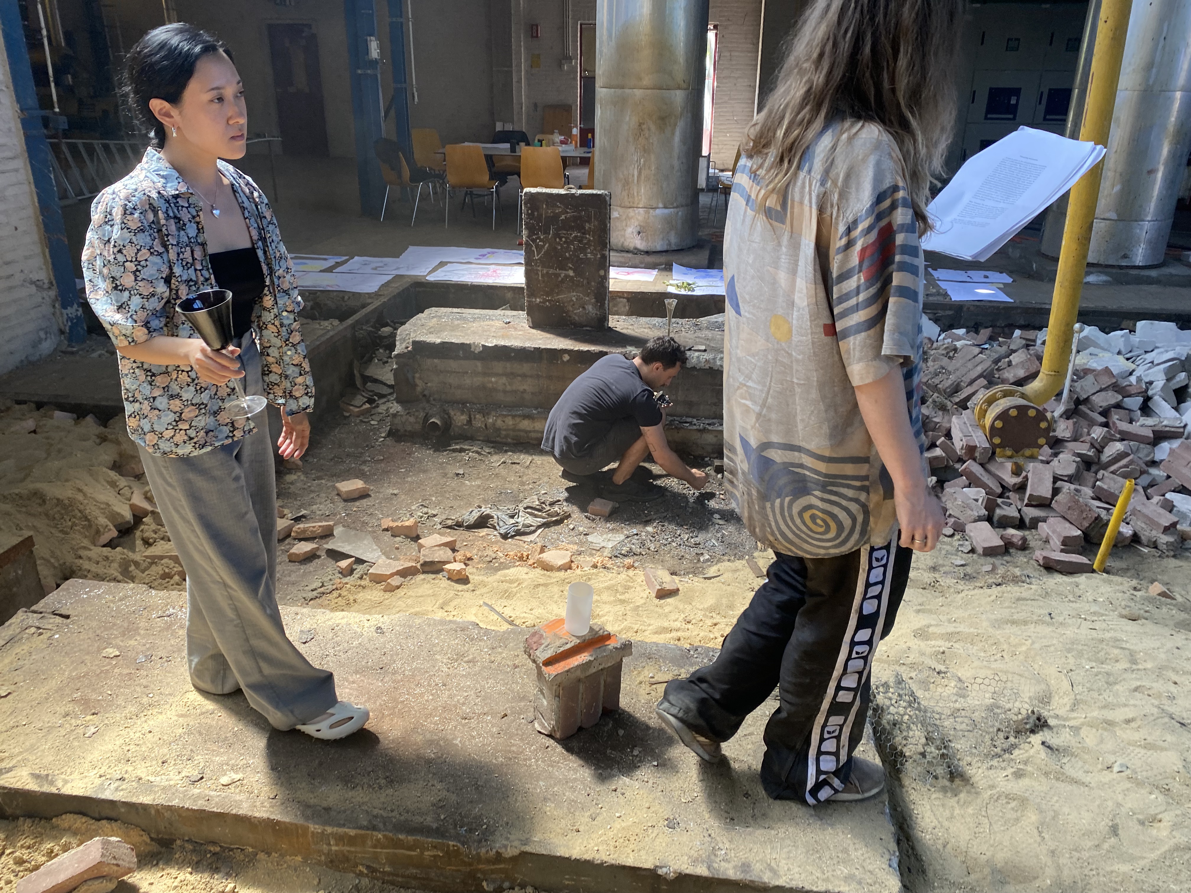 Artists Adam Moore and Lotte Van Gelder facilitating curating and performing with site and Destination Unknown 2023 artists Lola Schot and Yeonwoo Chang © Adam Moore.