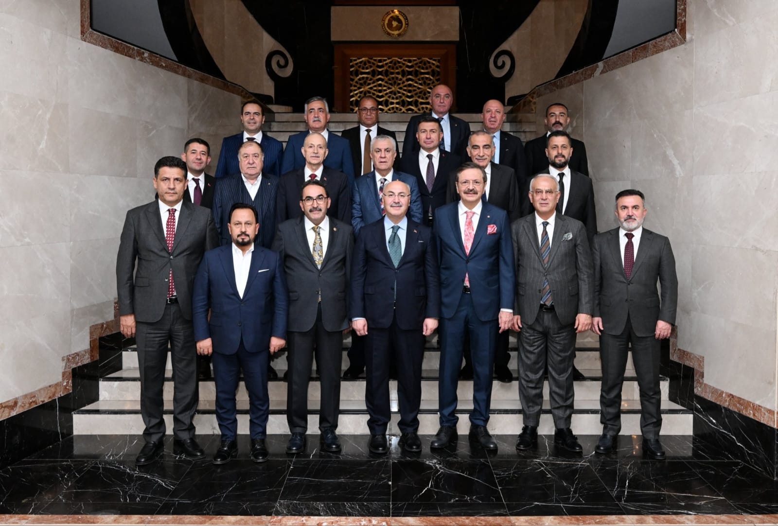 Adana İçin Güçlü Güçbirliği