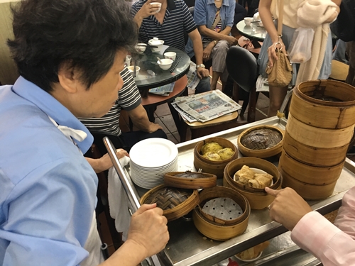 ชี้เอาว่าต้องการเข่งไหน