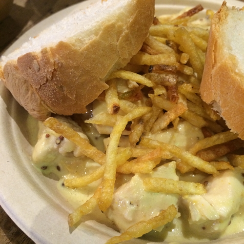 ไก่มัสตาร์ดครีมซอสเข้มข้นนัวเนียน ฟรายส์นั้นอร่อยมากจำได้