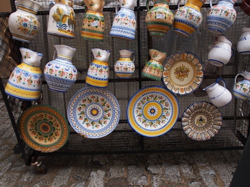 ของที่ระลึกสีสันสดใส