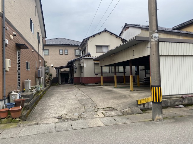 福井市上北野１丁目【売土地】※解体更地渡し 近隣商業施設徒歩10分圏内多数♪