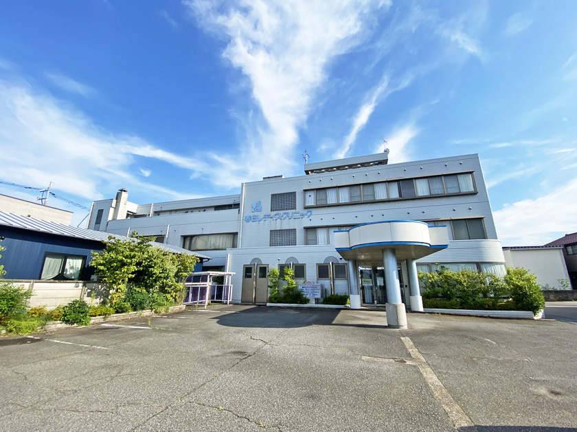 春江町江留上新町【1棟貸物件】【賃貸】※元クリニック※駐車場約26台♪※県道沿い