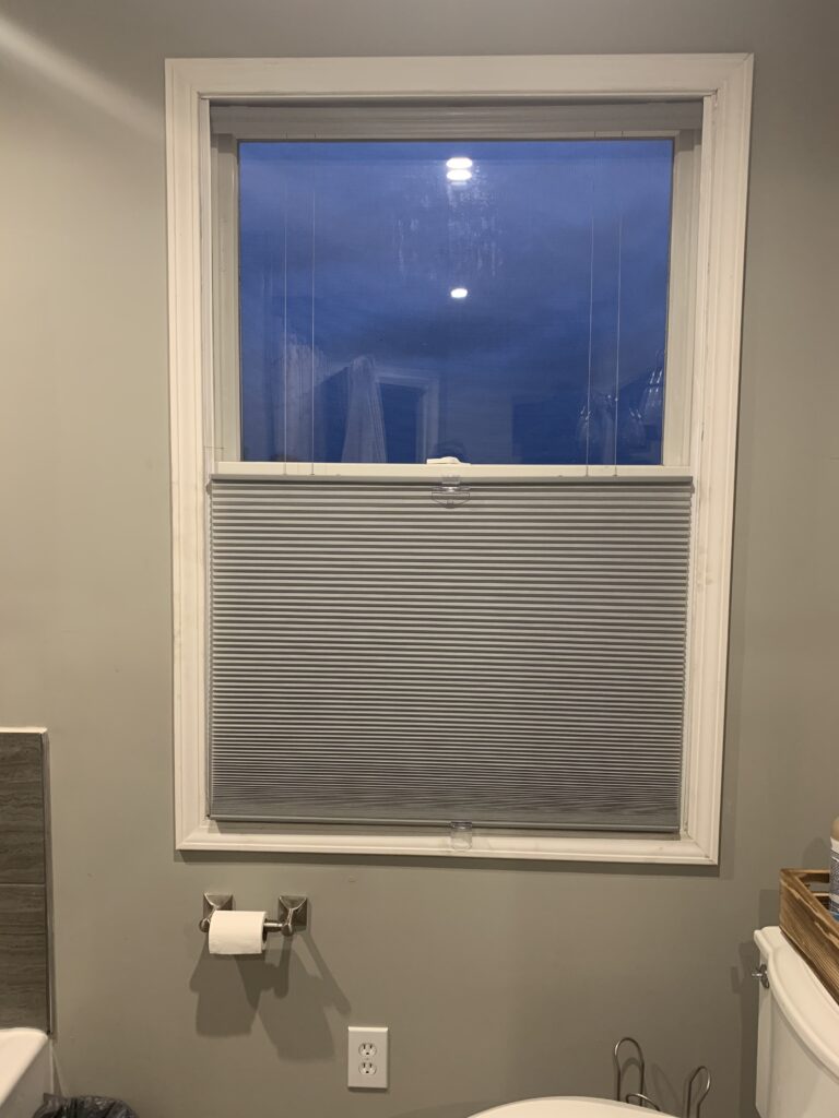 21 gorgeous bathroom window privacy ideas