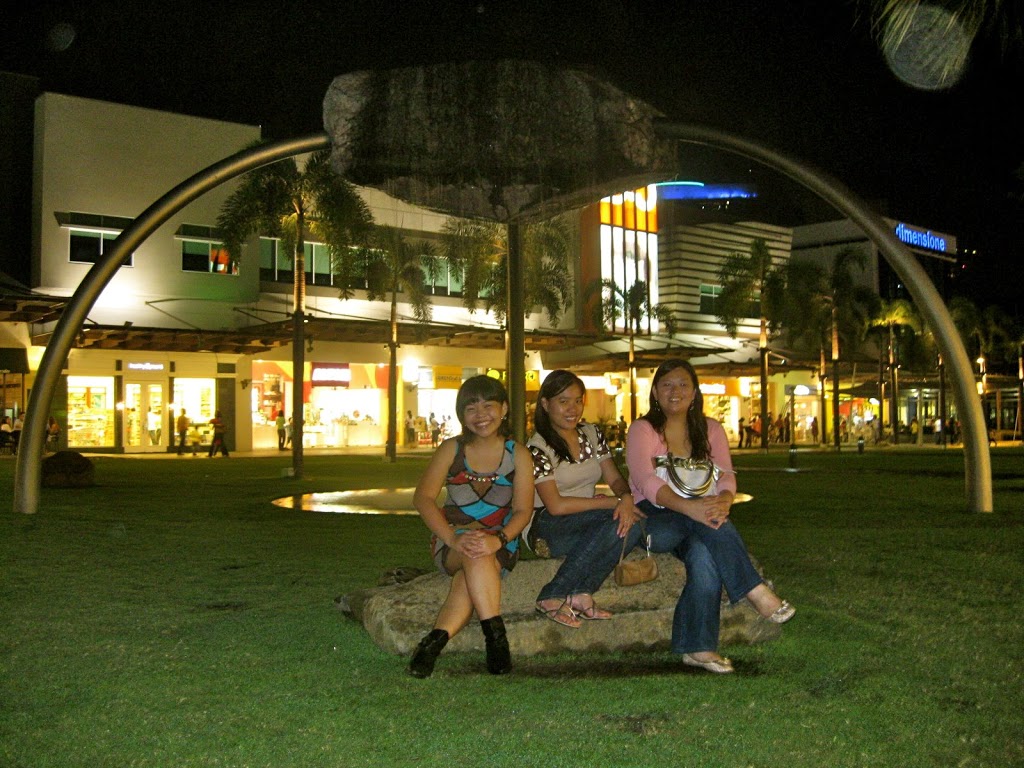 Bonifacio High Street