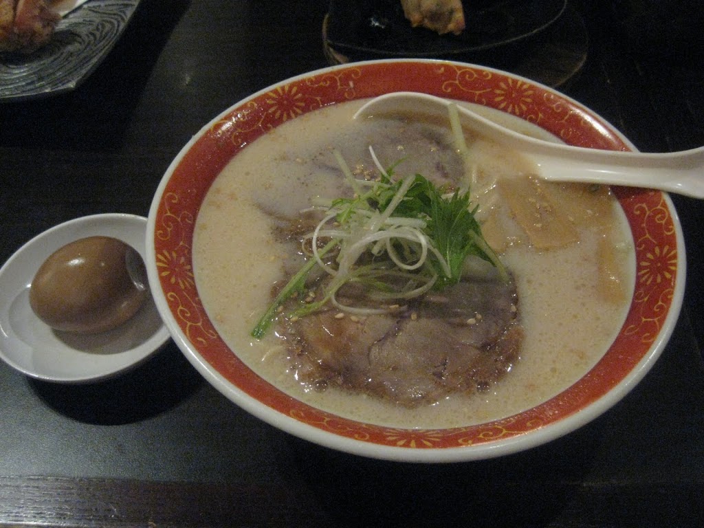 V Shaped Formation with V Nice People