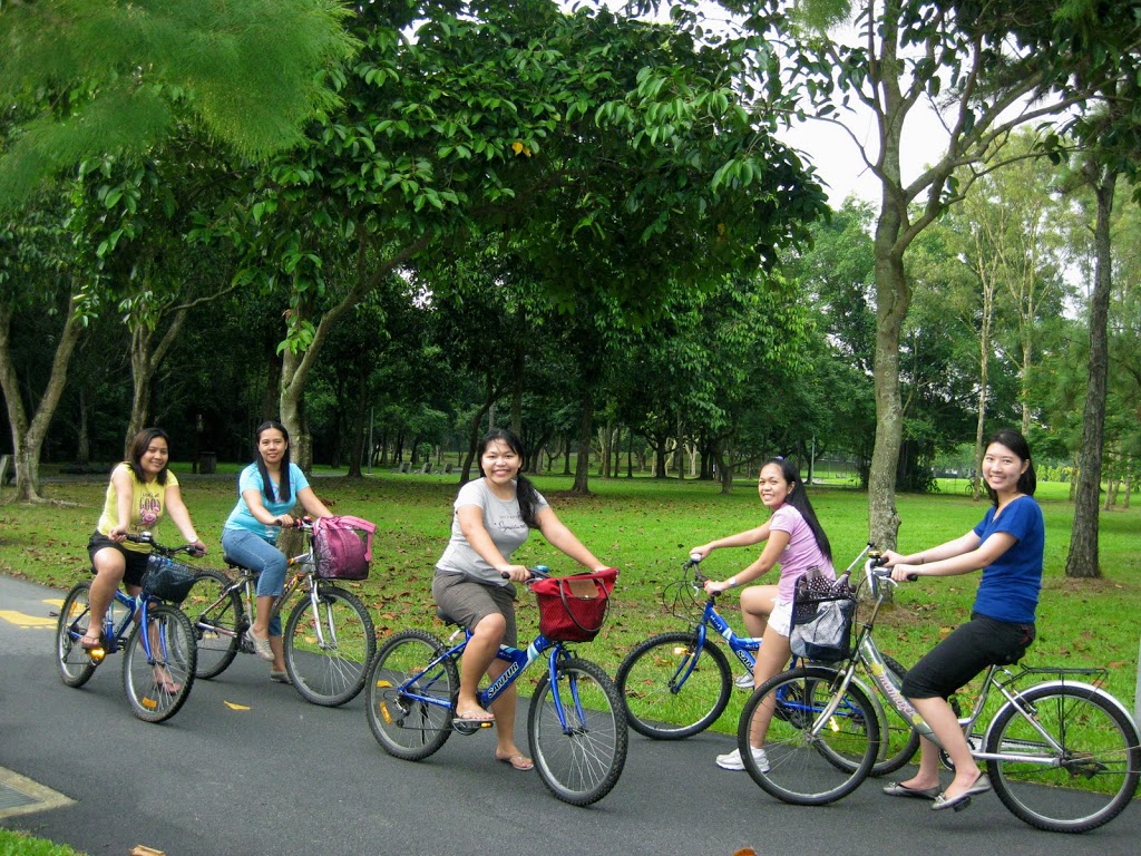 Biking in the Rain @ Pasir Ris Park