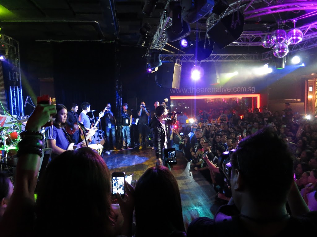 Backstage with Bamboo (Singapore Concert)