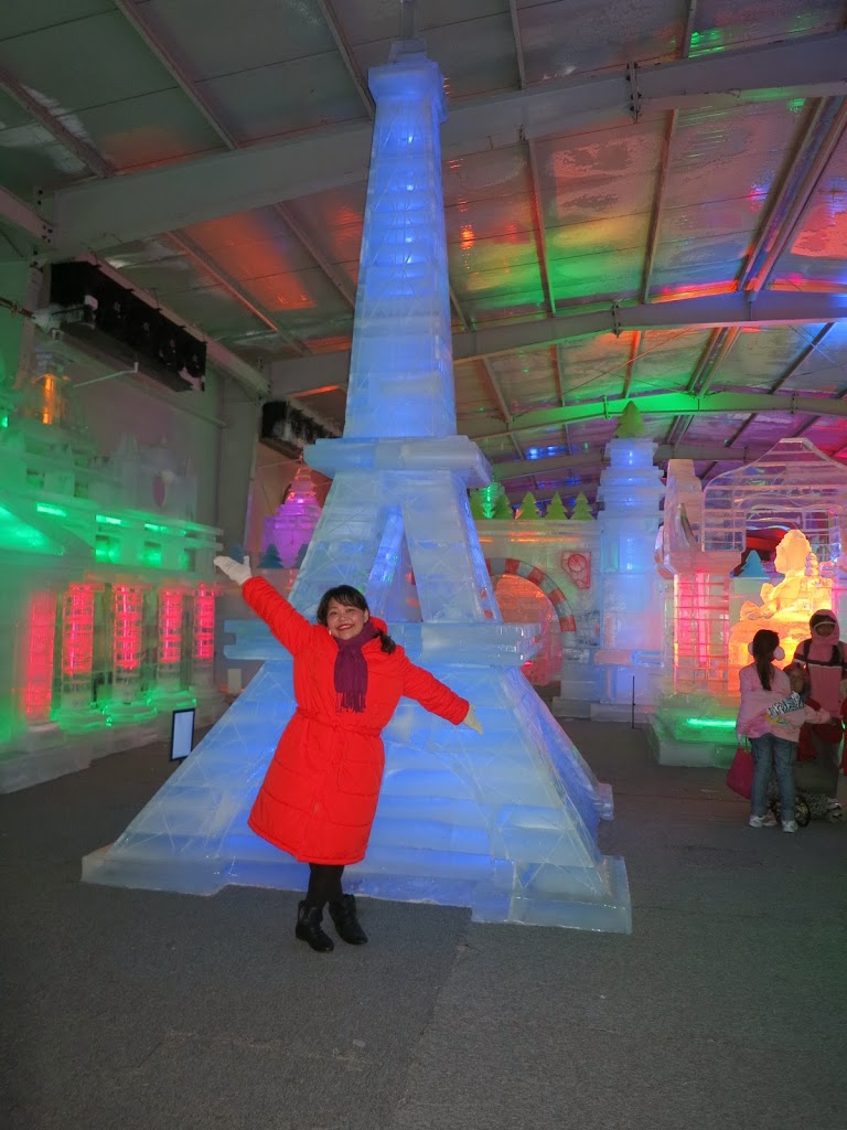 2Degree Ice Art: Wintry New Year’s Day in Singapore