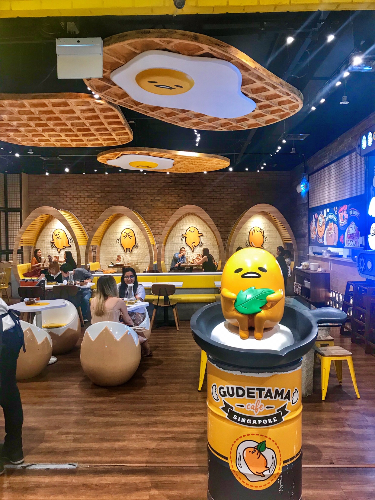 Gudetama Cafe {Foodee}