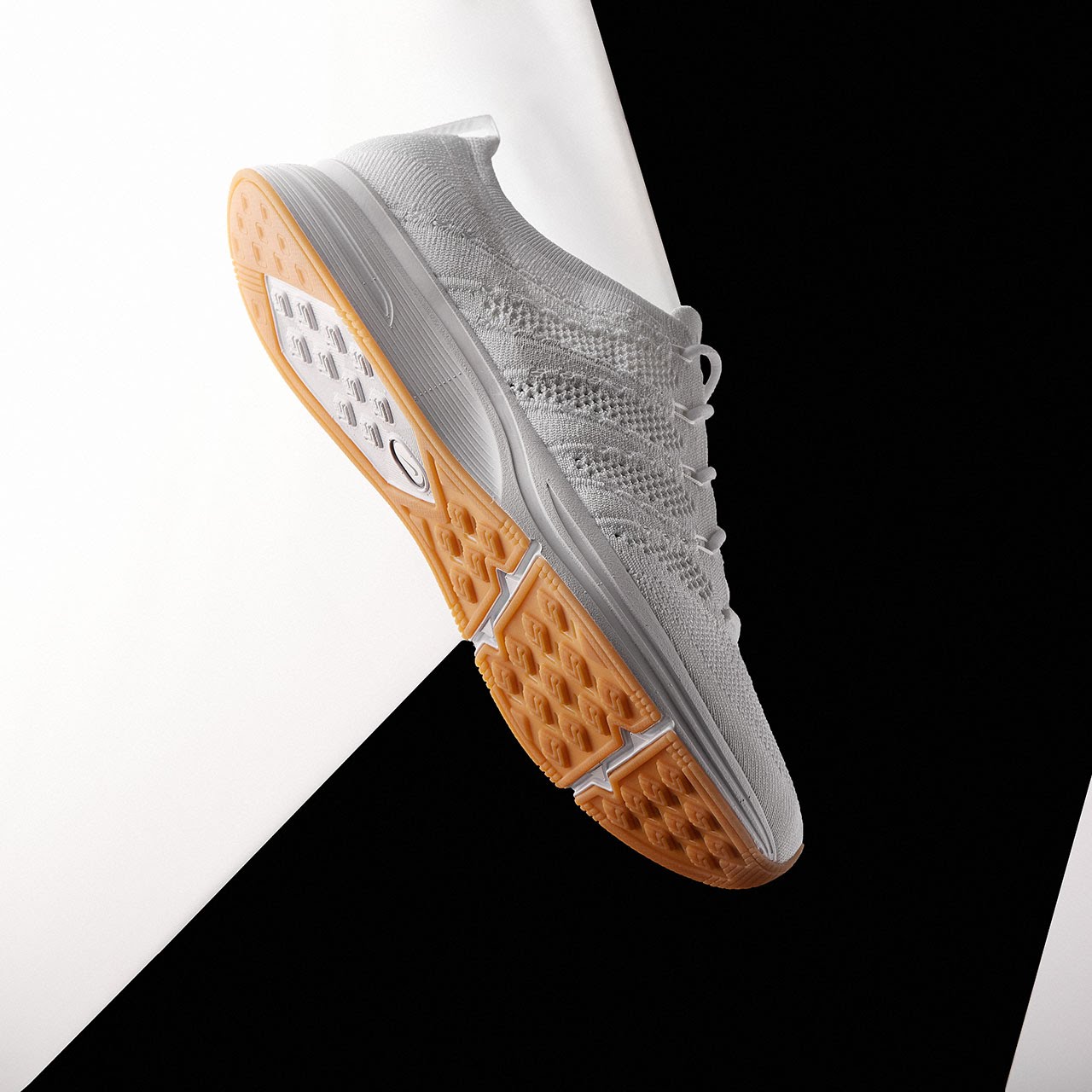 nikeflyknittrainer_insta