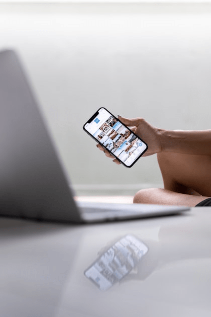 AdHole for Mobile Users: A Game Changer