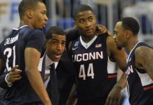 Huskies battle back, chomp Gators in Gainesville