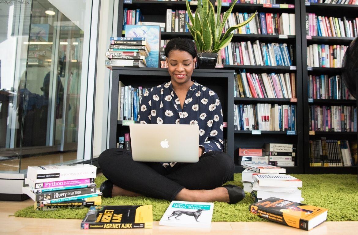 Bloggeurs-blog-marketing digital-communication digitale-adjemson and consulting-e-marketing-community management-seo-site web-webmarketing-rediger un article de blog
