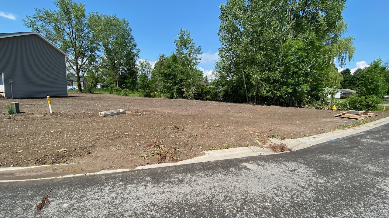 7887 Marina Dr. Bridgeport, NY 13030 (TO BE BUILT) Adolfi Real Estate