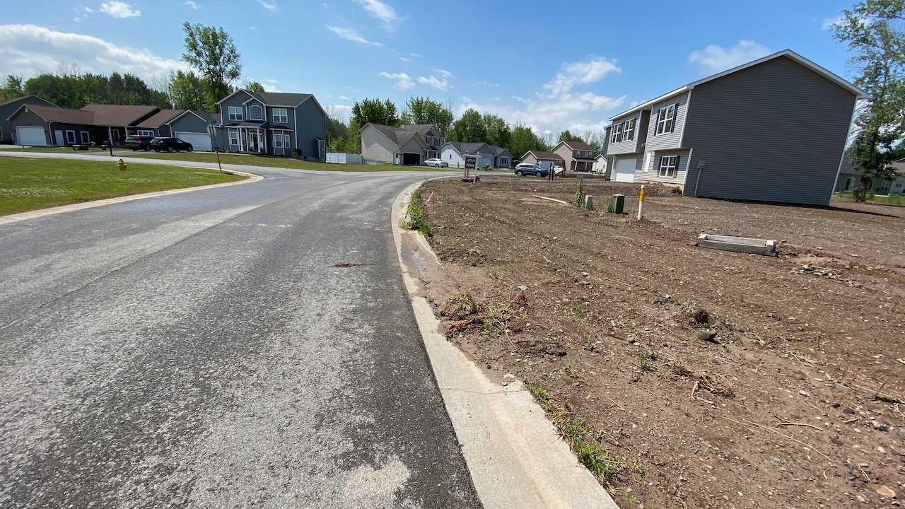 7887 Marina Dr. Bridgeport, NY 13030 (TO BE BUILT) Adolfi Real Estate