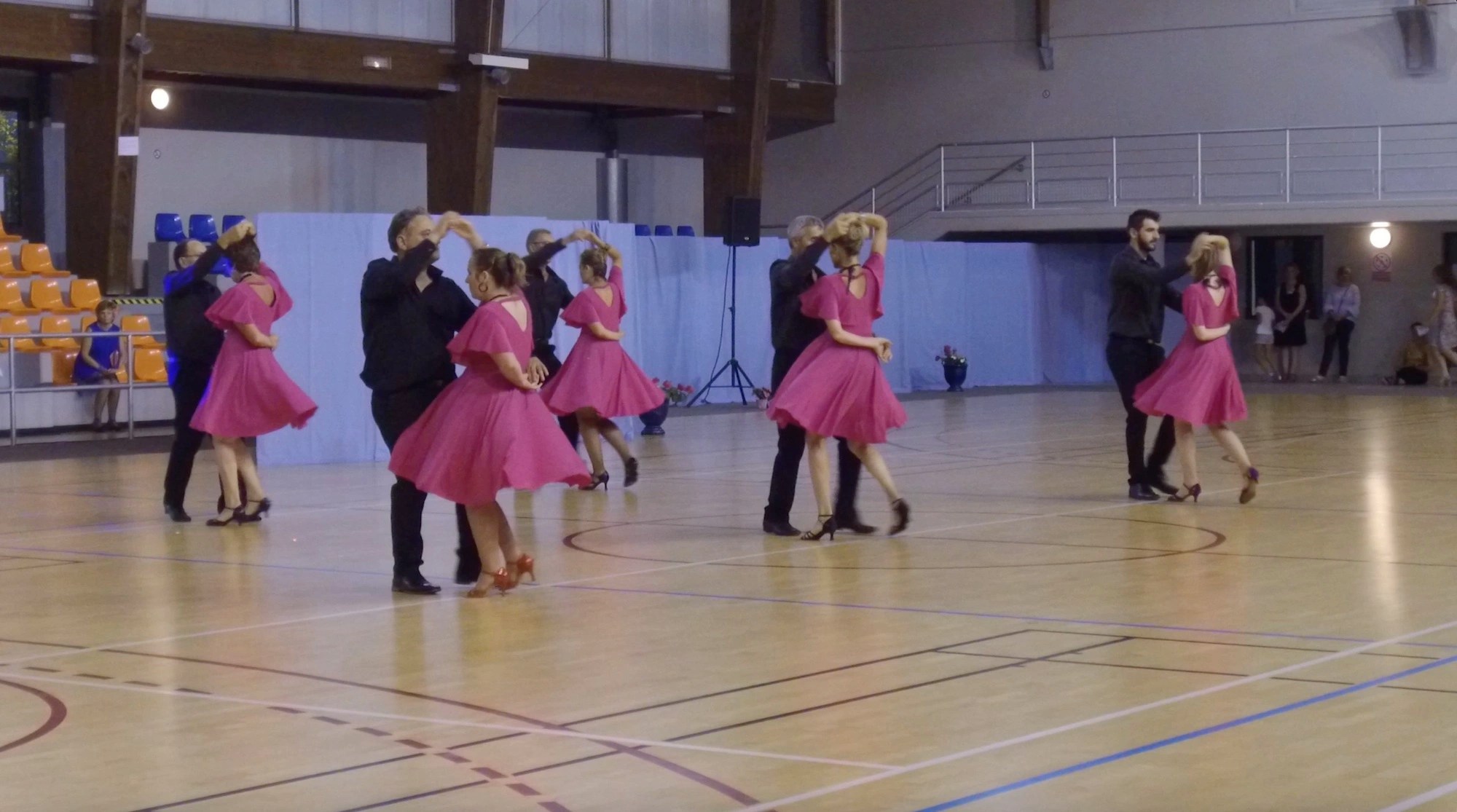 Cours Salsa, Bachata, Kizomba Compiègne Adrenal'in