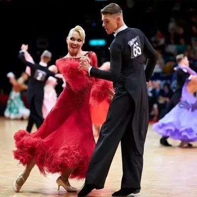 Slow fox chez ADRENAL'IN à Compiegne