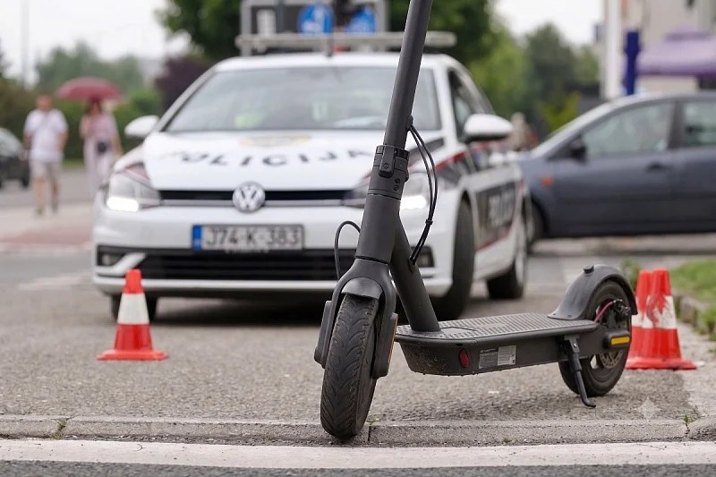 Romobili više nijesu igračka: Spremaju se stroža pravila i veće kazne