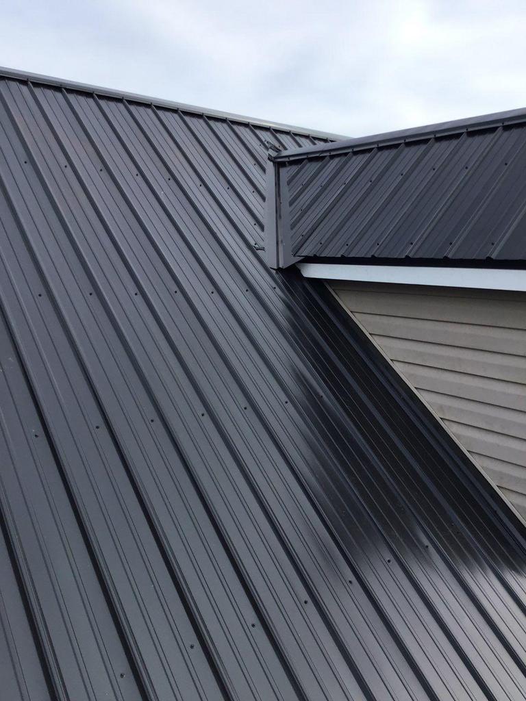 Advanced building & roofing