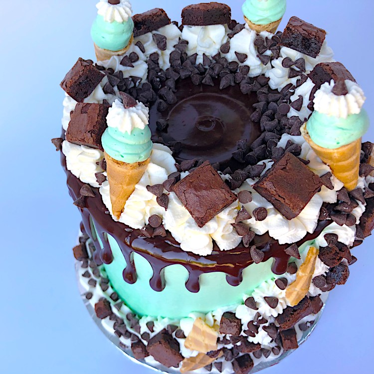 10 Minute ICE CREAM BIRTHDAY CAKE! Soft Chocolate Cake w/ Softy Ice Cream🍦🍰  Ice Cream Cake Recipe 