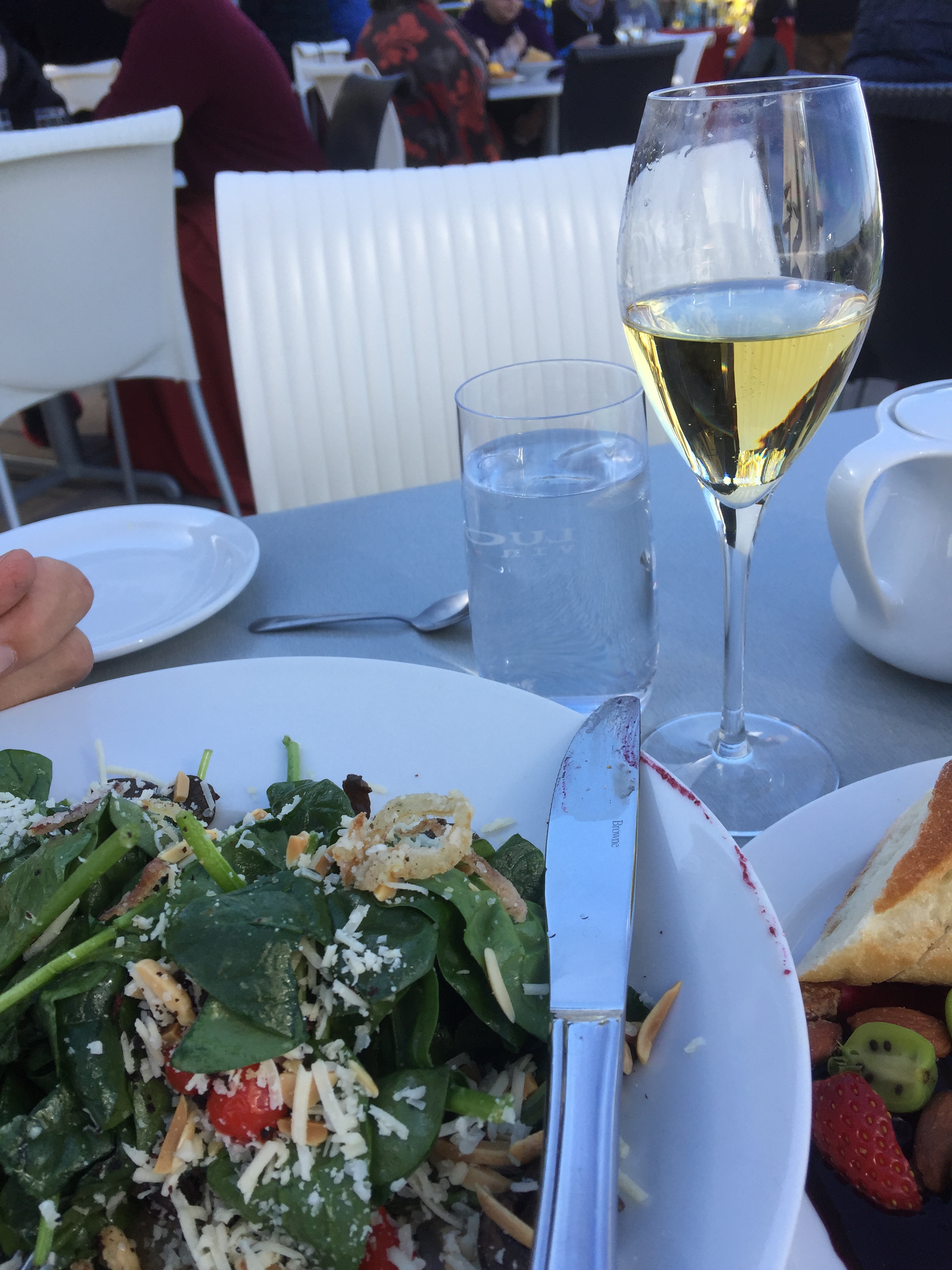 Spinach salad