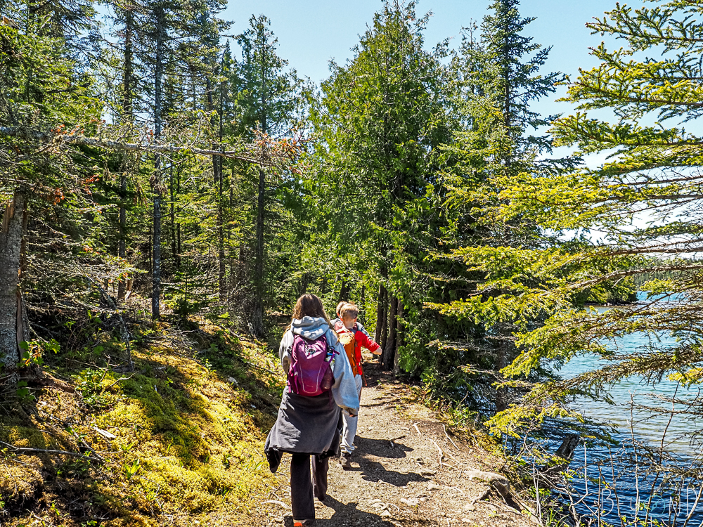 Scoville Point Trail