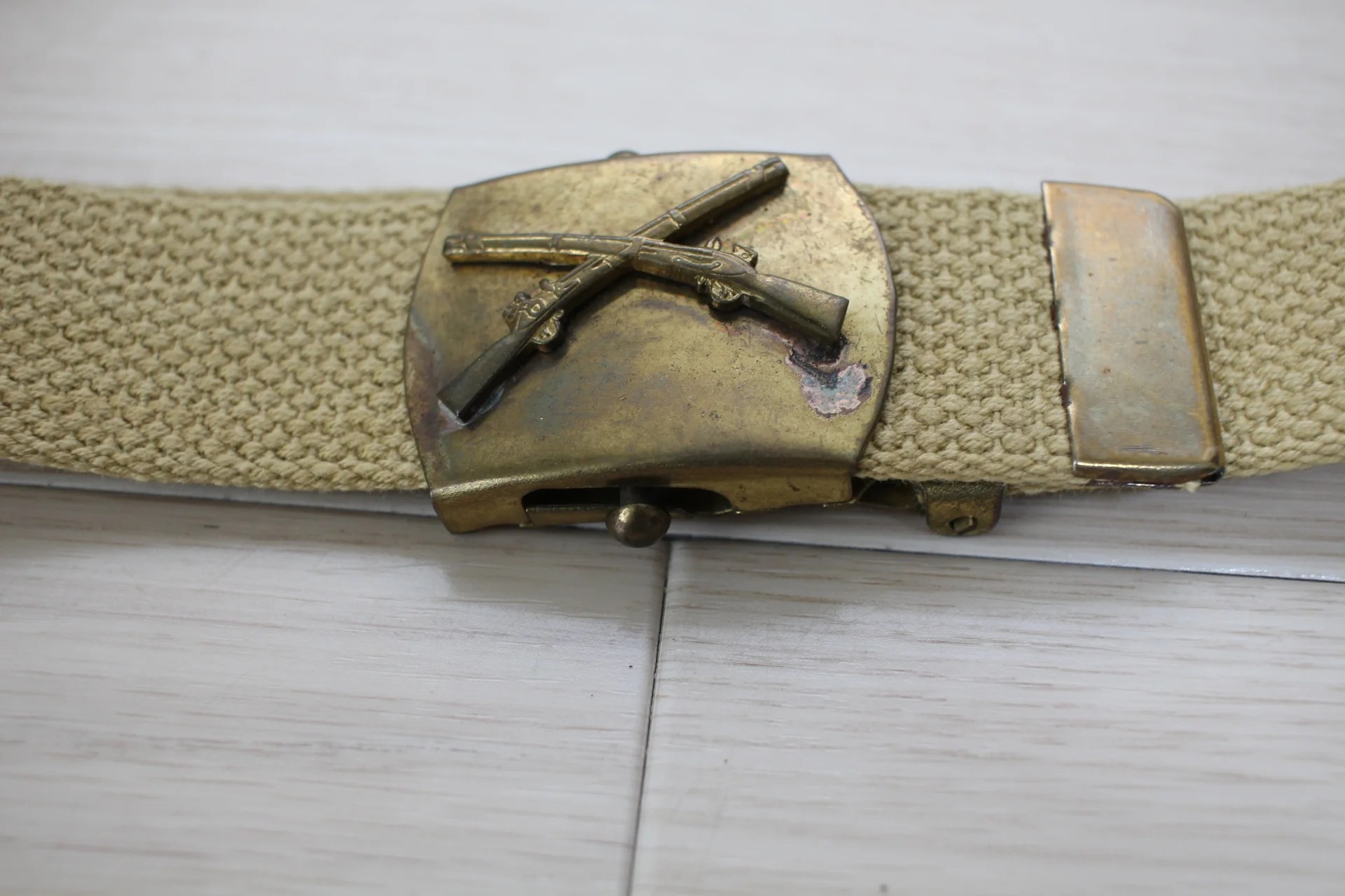 トラウザース ベルトバックル