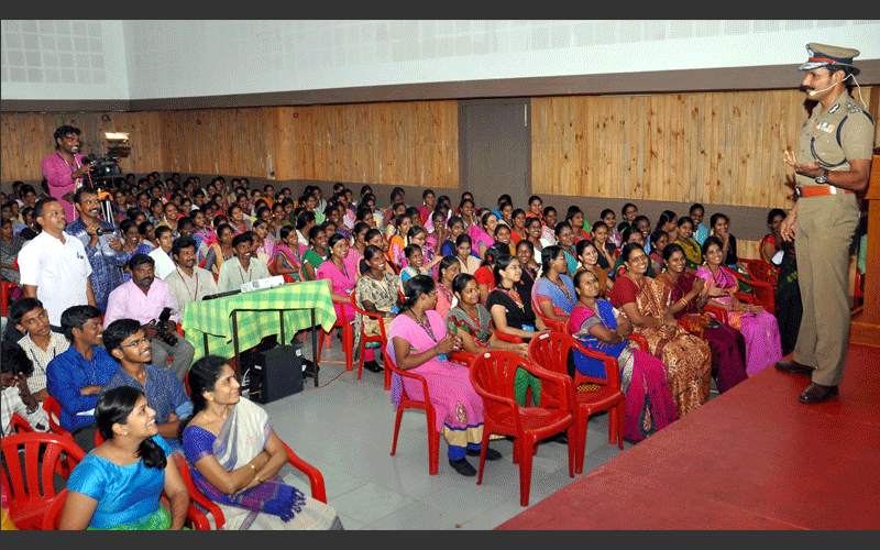 Special lecture by Dr.C.Sylendra Babu. I.P.S. - Arasu Engineering College, Kumbakonam