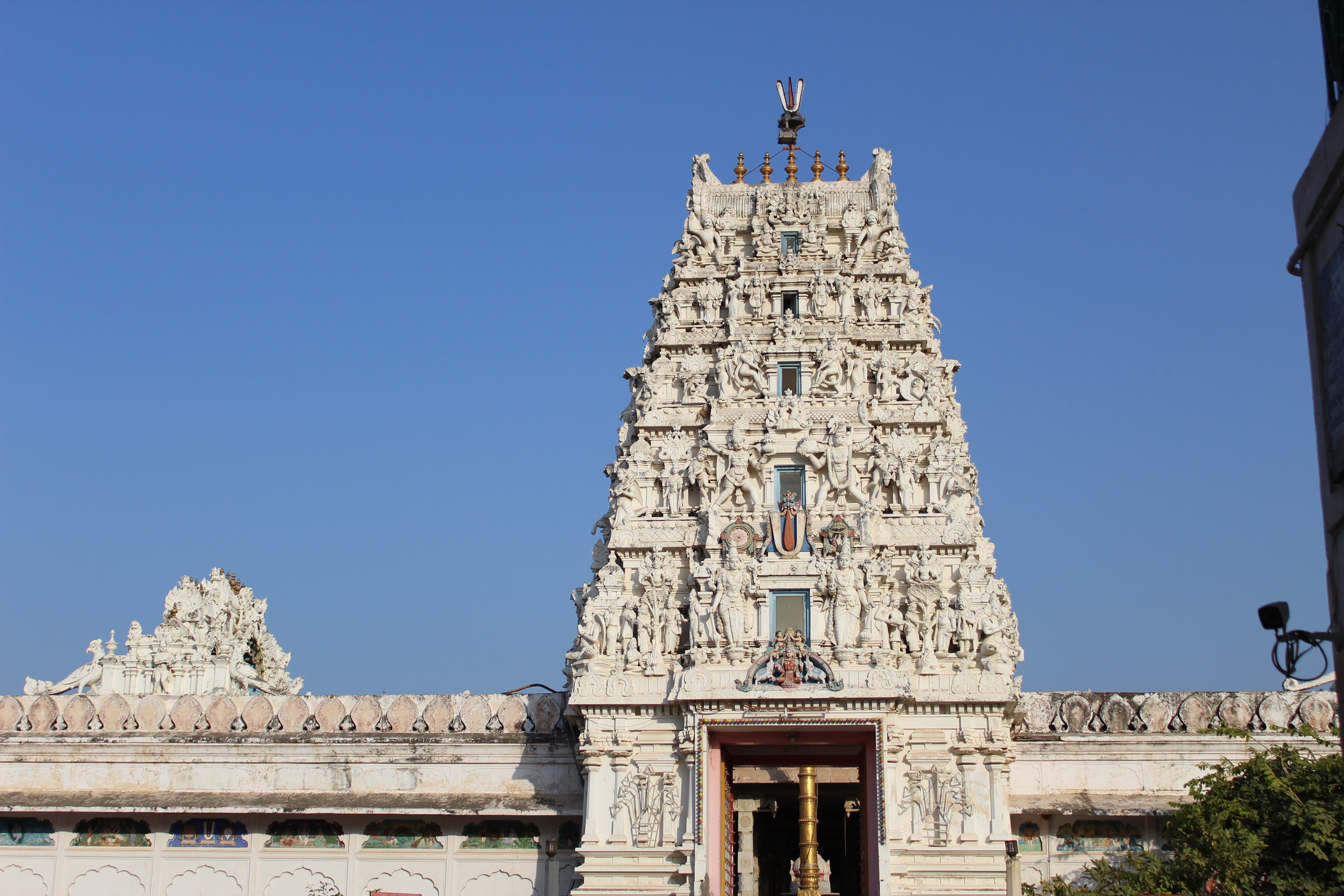 Rama Vaikunth temple ("Foreigners not allowed to enter the temple" - the Manager)