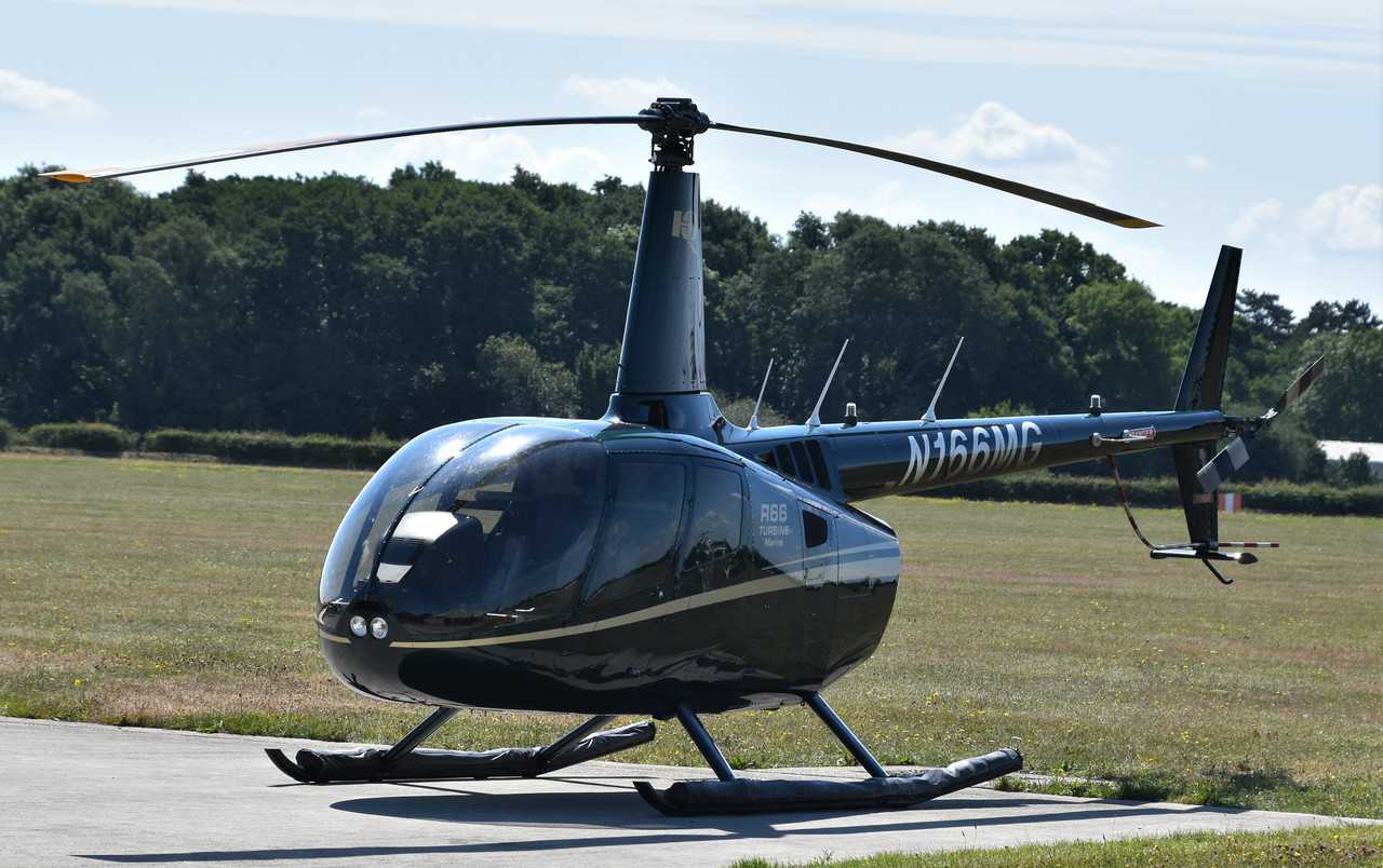 images Robinson R66 robinson r66 price specs photo