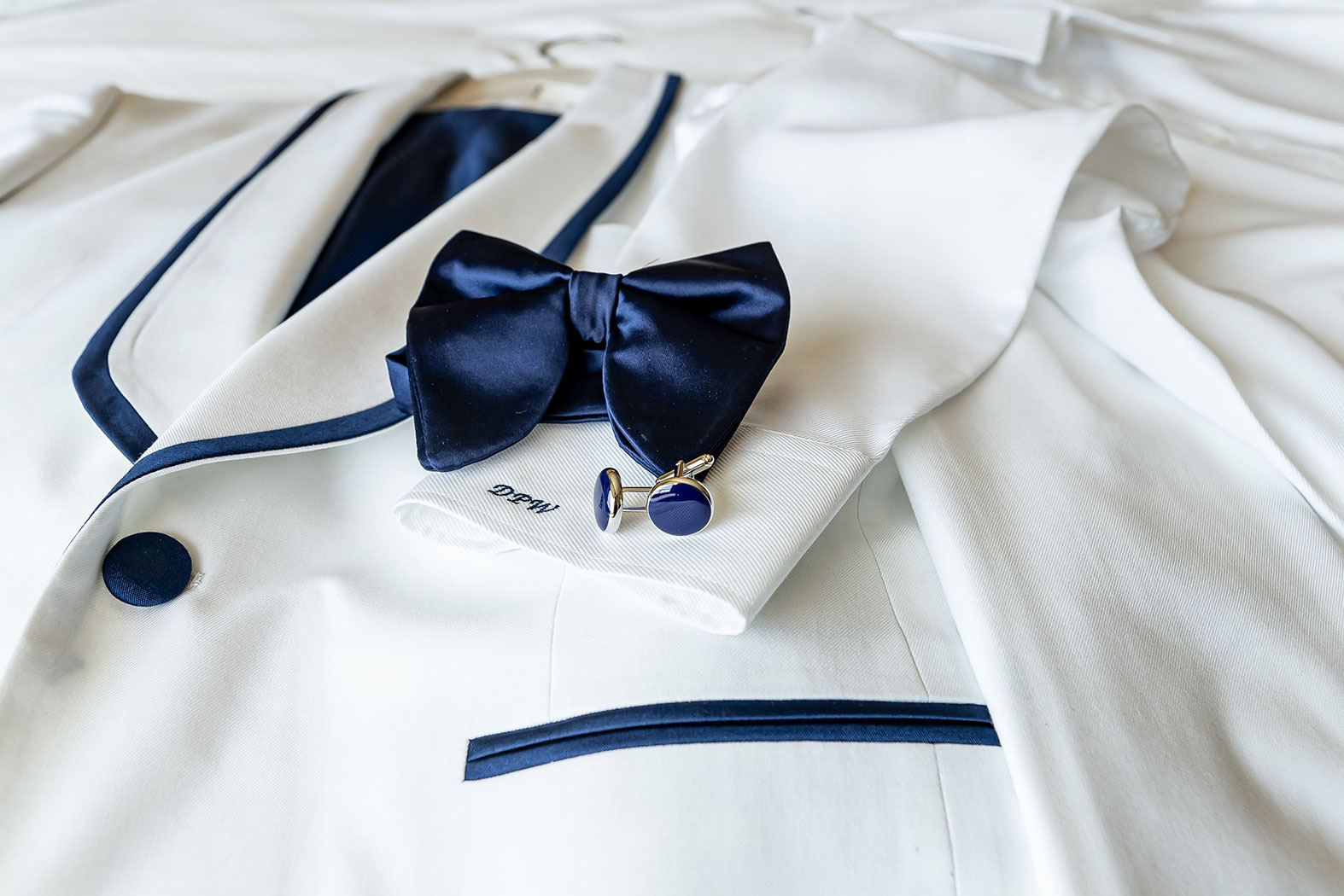 Road blocks (w wb mcclure) 14. Spring Chateau Tracy David The Day Elite Photography Tx