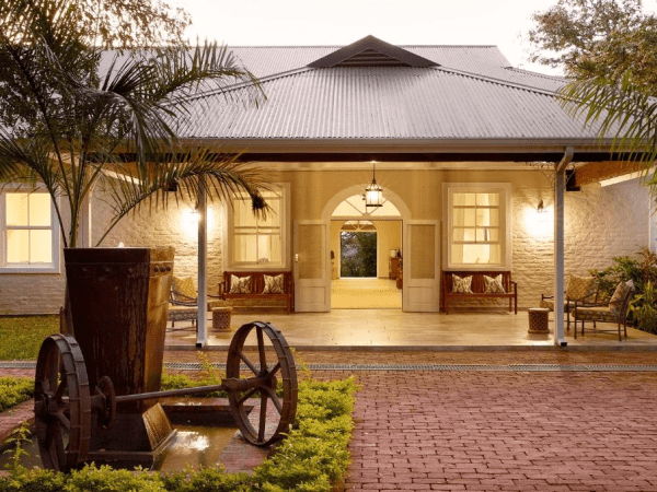 15 Notti Namibia Classica Con Cascate Vittoria – Guidato