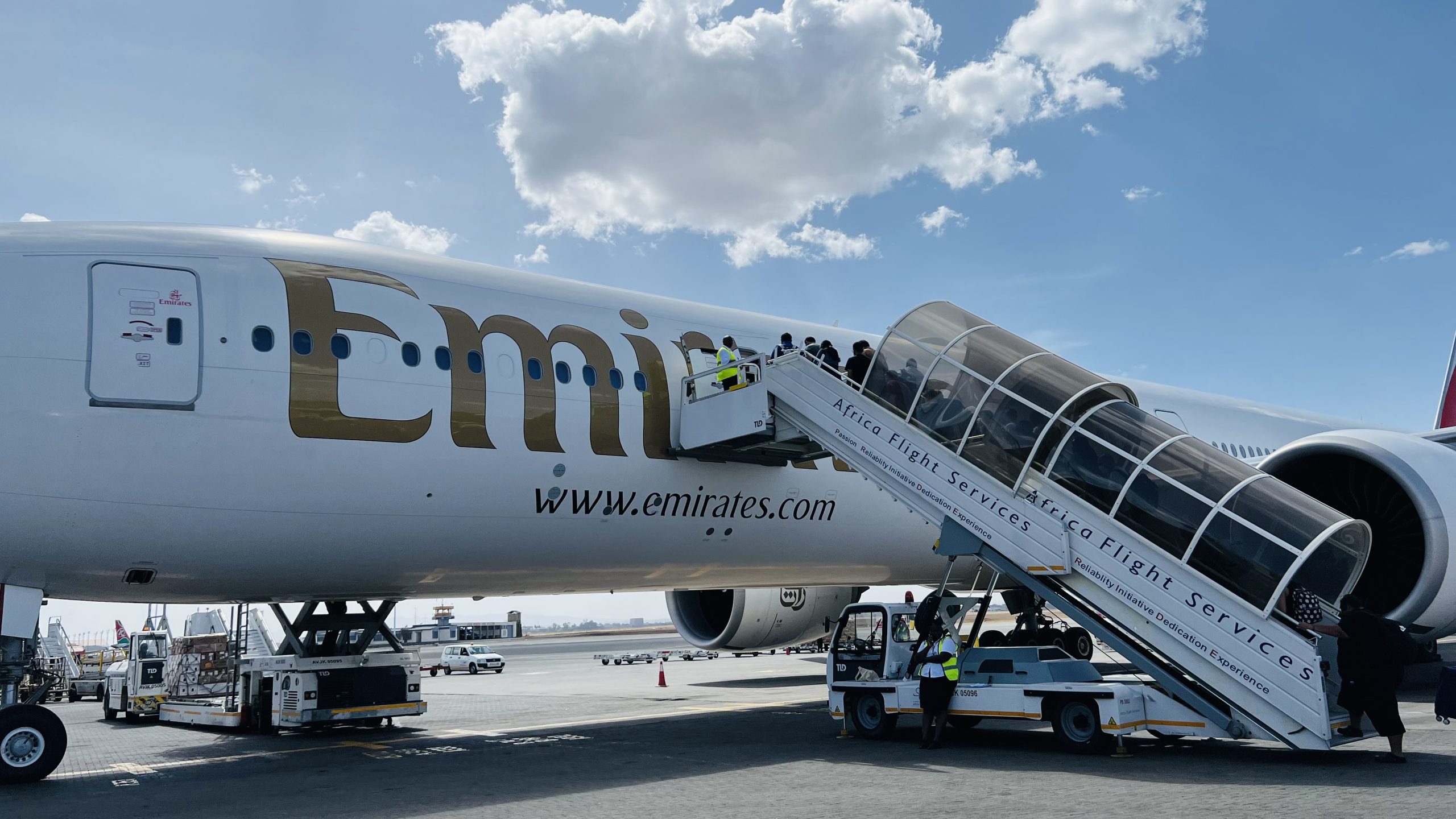 初めてのケニア渡航ガイド！オススメ航空会社からトランジットの過ごし
