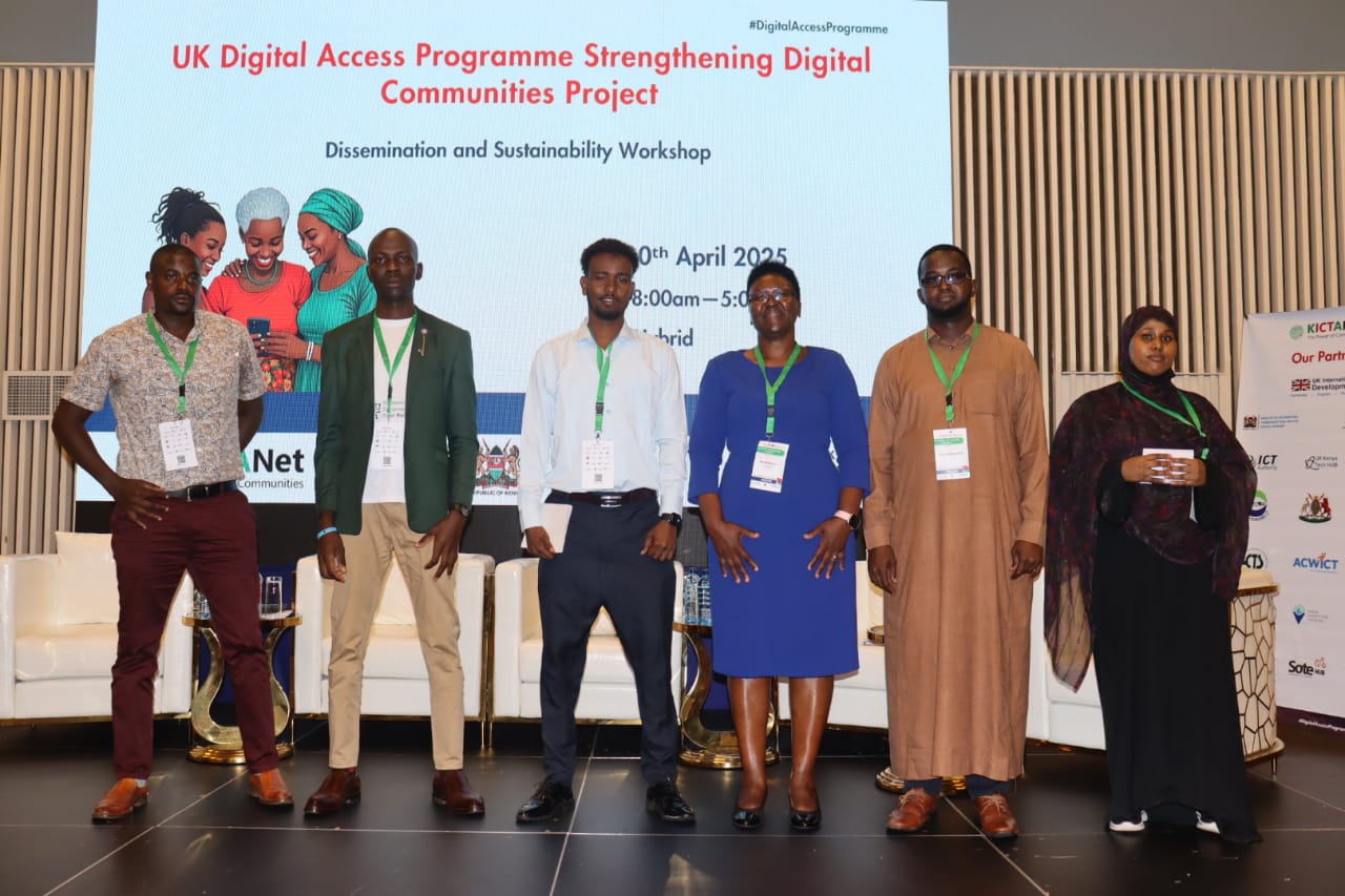some of the Beneficiaries of the Sdc program also known as Community Digital Champions during the event