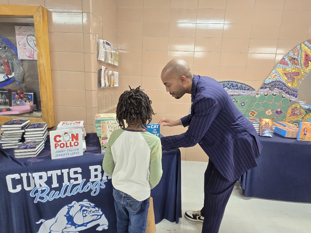 United Way of Central Maryland, Wellpoint Maryland celebrate Read Across America Month with Baltimore scholars