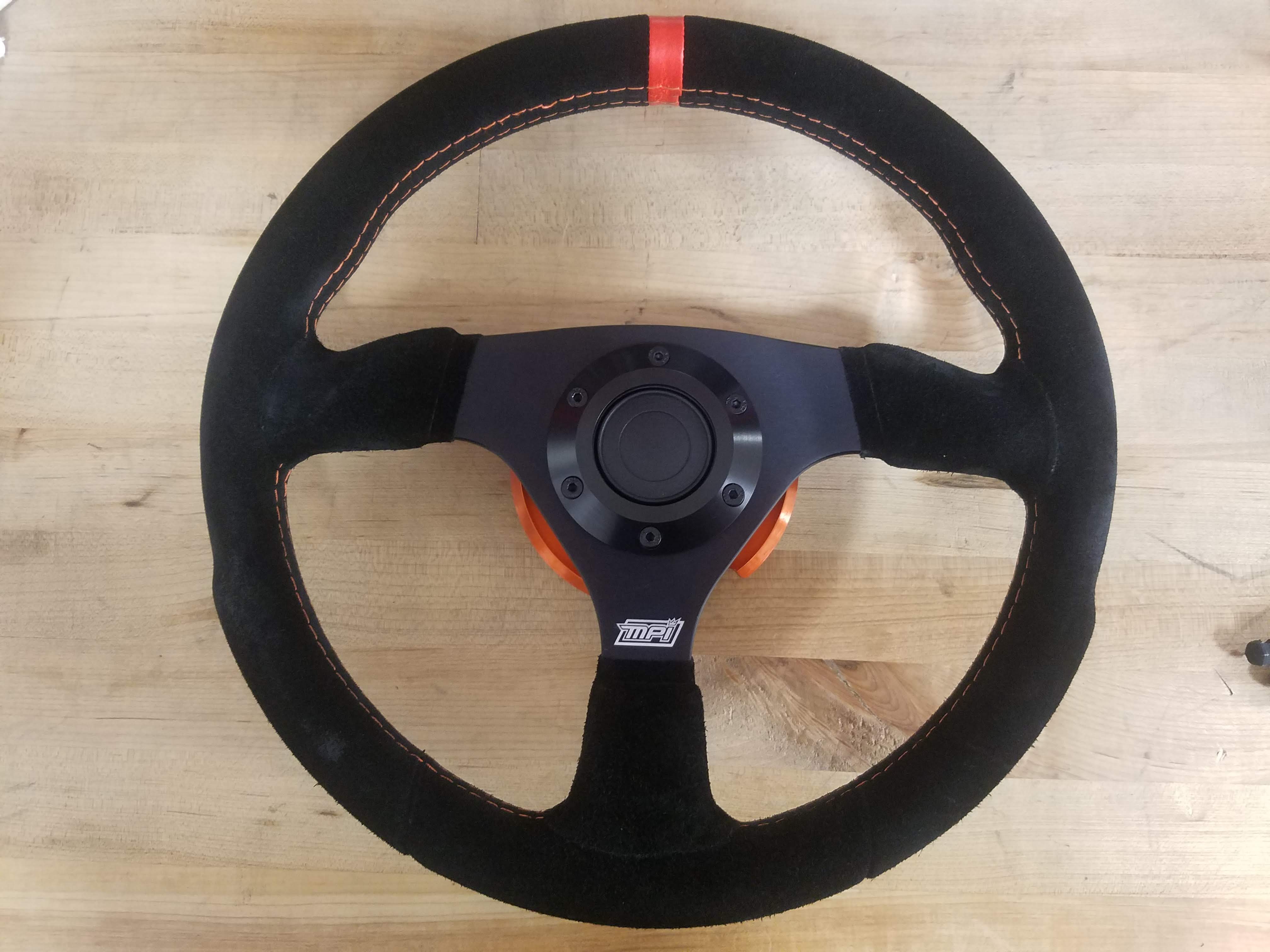 sparco ステアリング F-10A 6穴 momoピッチ