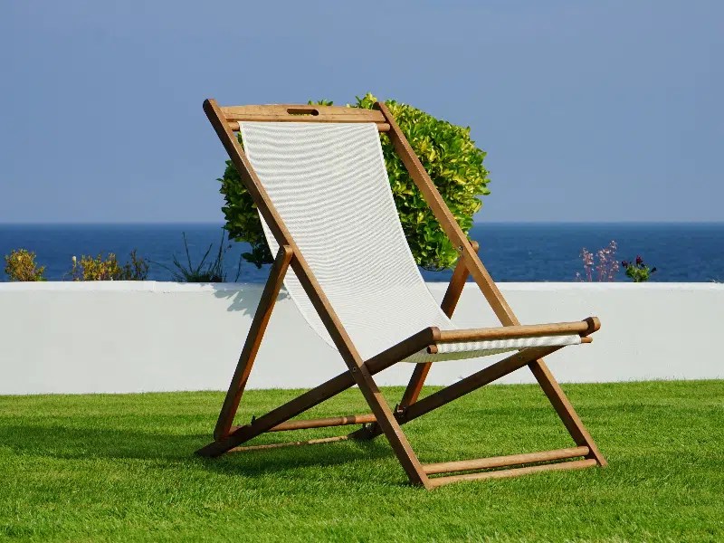 How to Store Lawn Chairs in Your Home After Summer A Full Table