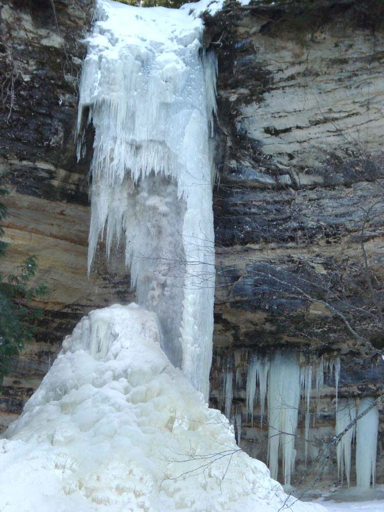 Munising-Falls-large