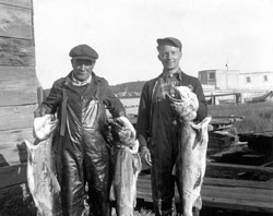 Axel-&-Otto-with-fish
