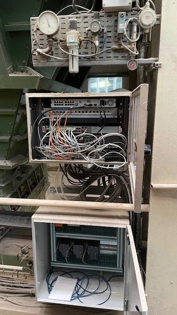 Ancien coffret informatique