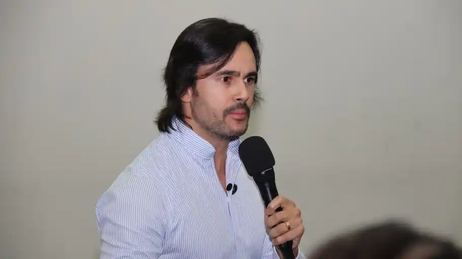 Prefeitura promove workshop “Negócios Exponenciais” com o empresário Pyero Tavolazzi