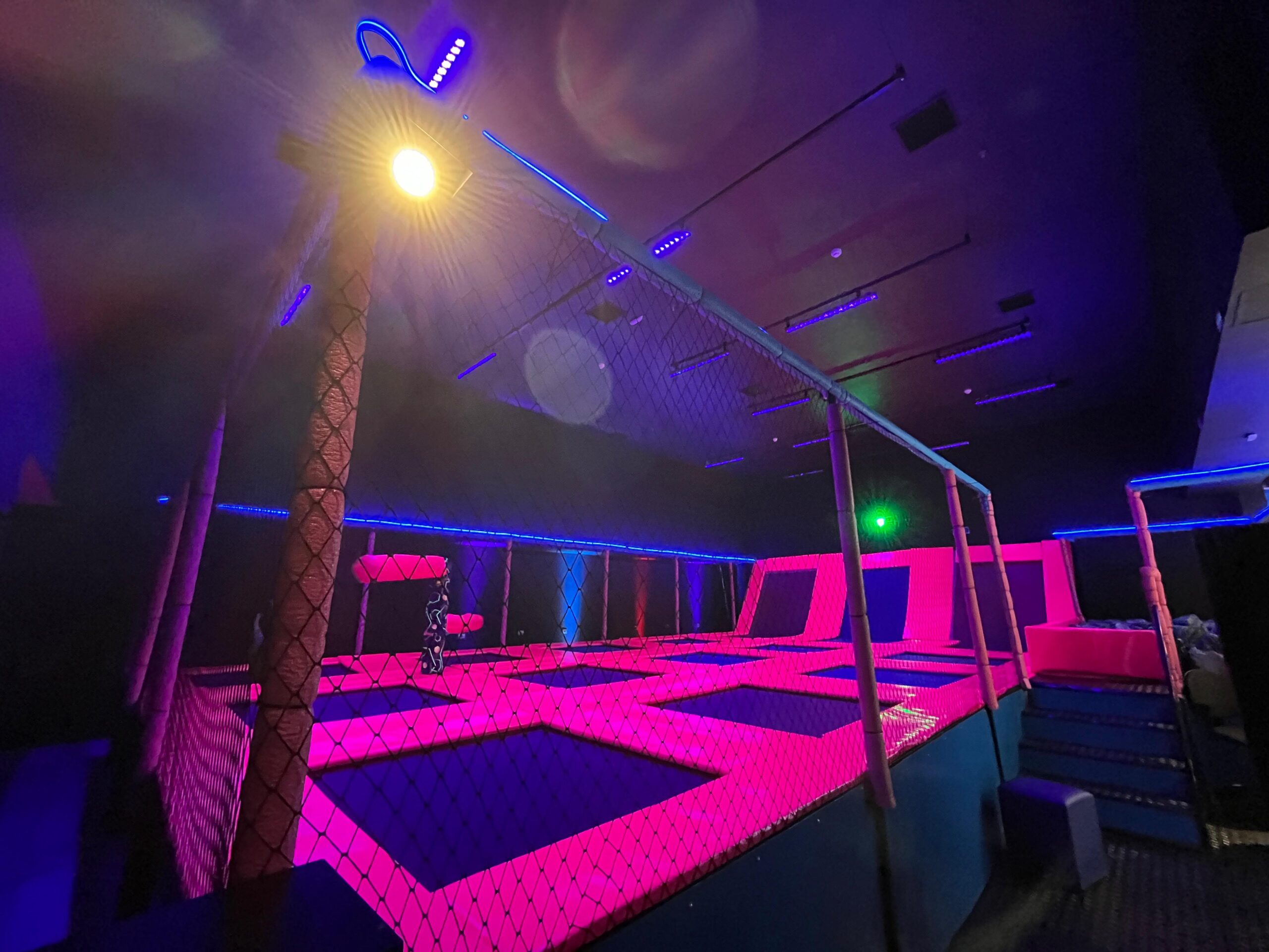 ADRENALINA JUMP É A NOVA ATRAÇÃO DO PÁTIO CIANÊ SHOPPING E PROMETE DIVERSÃO PARA TODAS AS IDADES