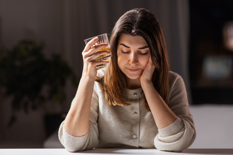 Intoxicação por metanol: quando a “ressaca” pode ser sinal de perigo