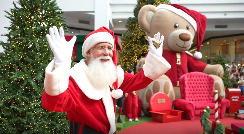 Iguatemi Esplanada dá início às comemorações do Natal com Chegada de Papai Noel