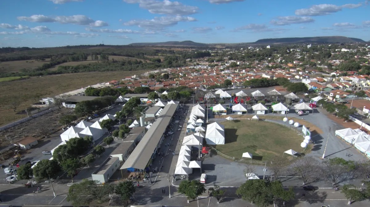 Casa do Adubo leva soluções e tecnologia para a Super Leite, em Pompéu (MG)