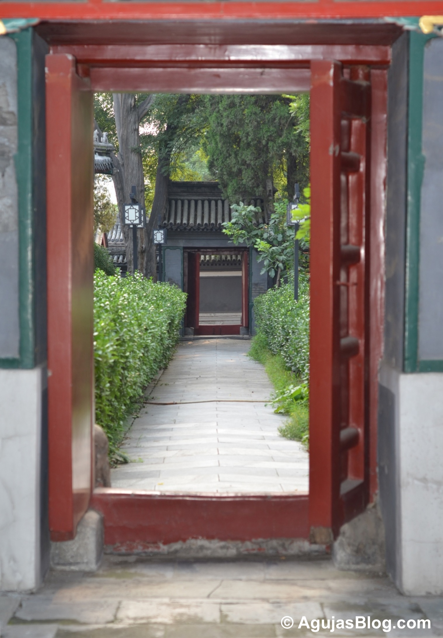 Niujie Mosque - Path