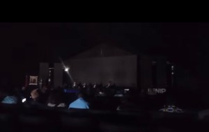 “ظلام دامس” وفضيحة بجلاجل.. انقطاع الكهرباء يُعري سوء تنظيم منتدى “Seafood 4 Africa” ويفضح “أكذوبة” التسويق الوهمي