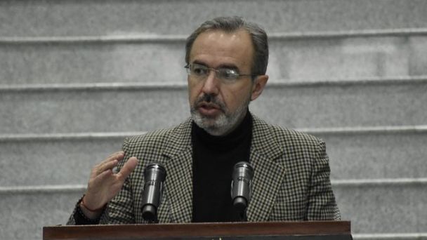 Vocero descarta “paquetes económicos” y prioriza medidas graduales de reactivación